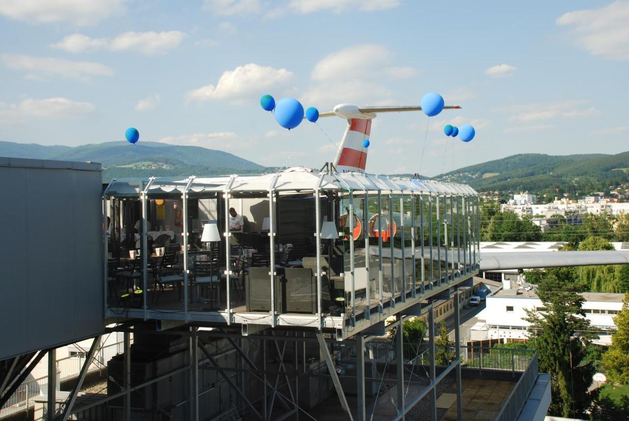 Novapark Flugzeughotel Graz Exterior foto